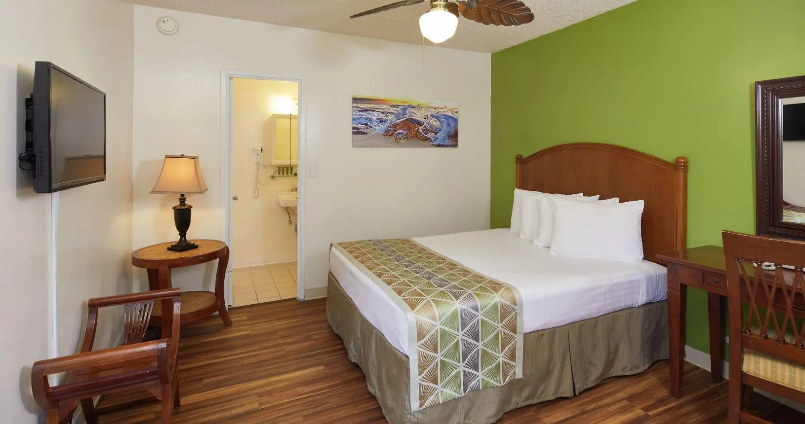 Pacific Marina Inn Airport Honolulu Hotel