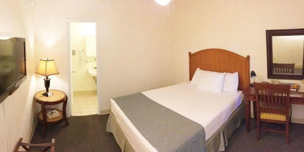 Pacific Marina Inn Airport Honolulu Hotel